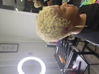 Finished finger-wave style at the salon